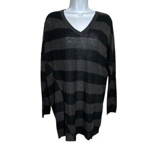 Vince Mercerized Wool Striped v-neck sweater womens size small black and gray
